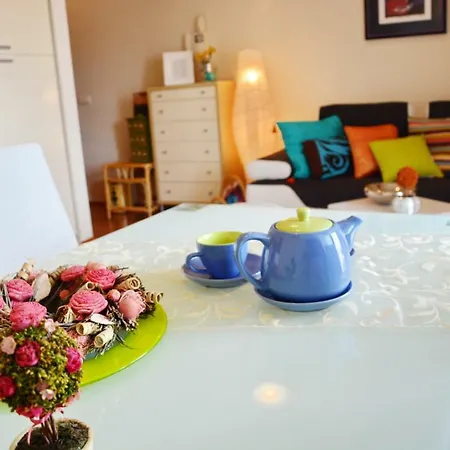 Vacation In - Mirna Apartment